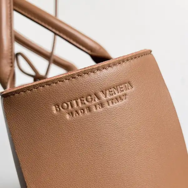 Rep BOTTEGA VENETA Small Arco Tote Bag 0131