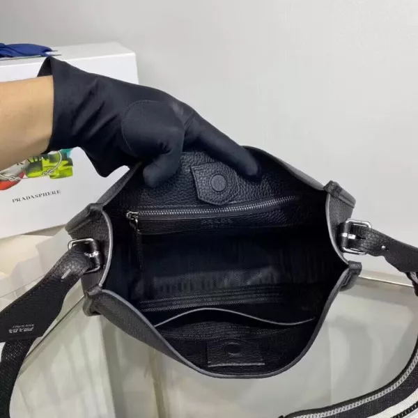 Rep PRADA Leather hobo bag 0115