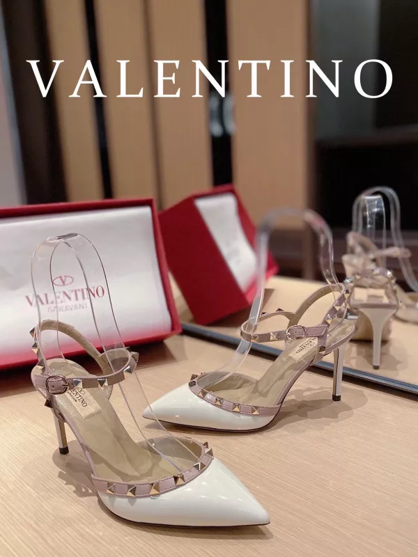 Cheap VALENTINO ROCKSTUD SANDAL 0120