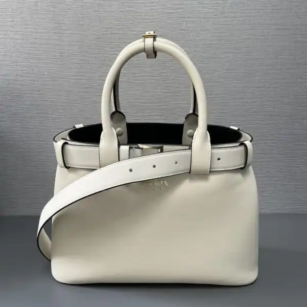 Affordable Prada Buckle large leather handbag with belt-32*23*11CM 0126