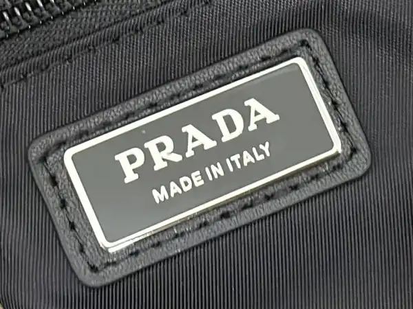 Cheap Prada MEN BAG-29*23*15CM 0126