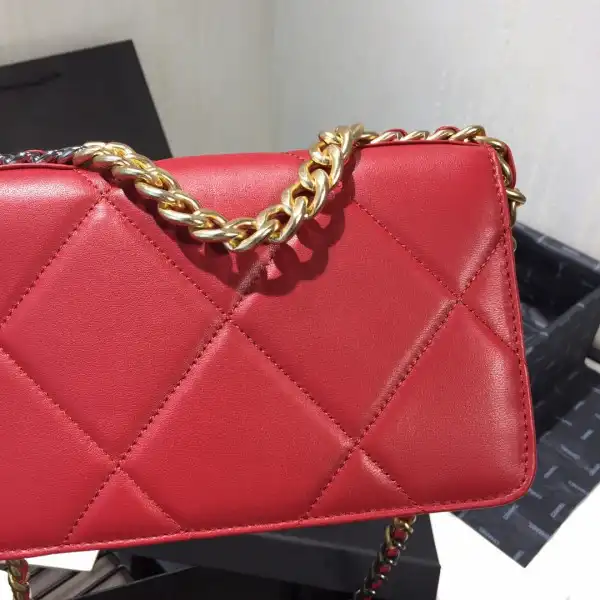 Rep CL CHAIN WALLET 0128