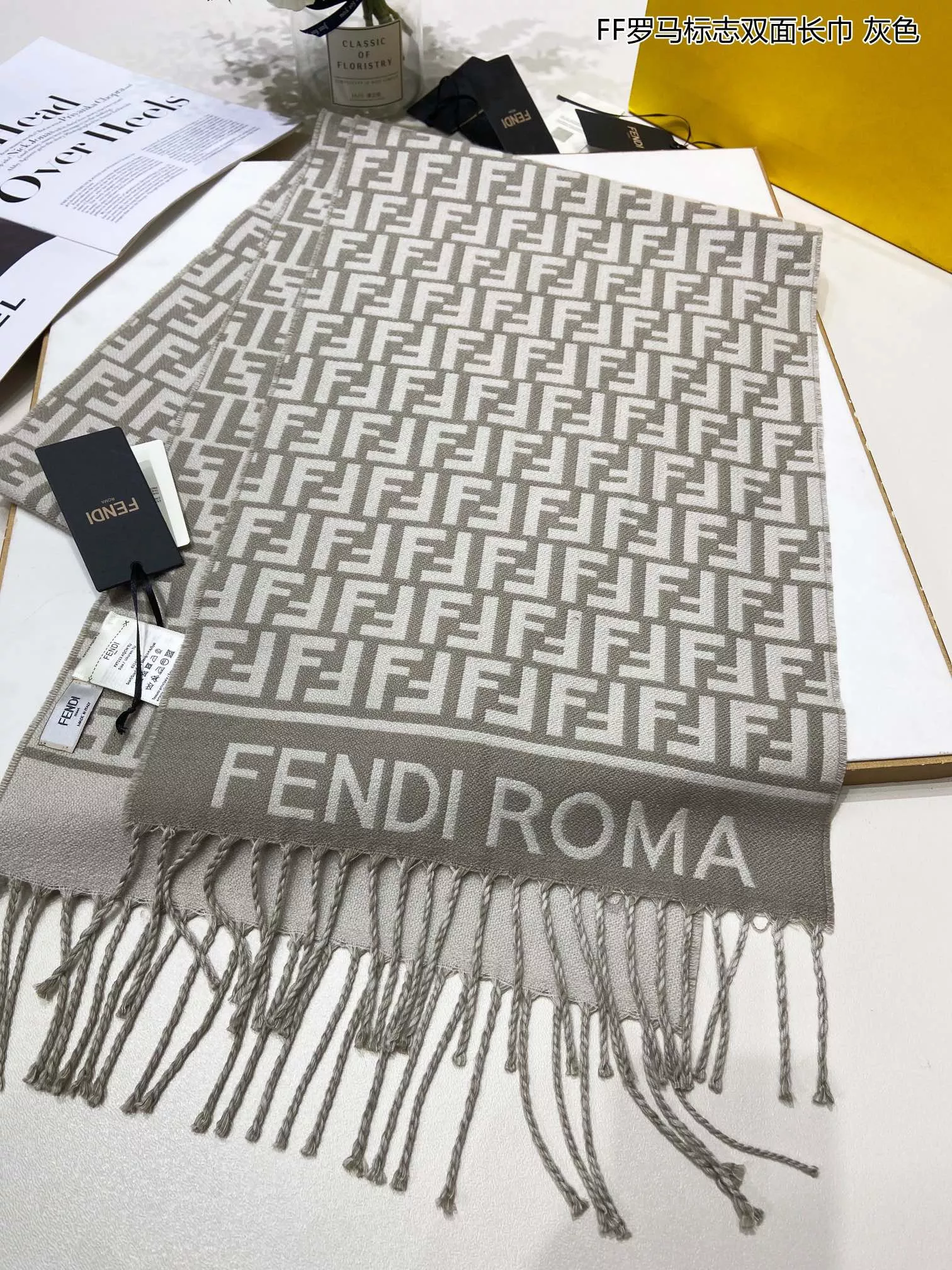 FENDI SCARF 0112