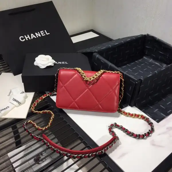 Rep CL CHAIN WALLET 0128