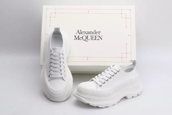 Affordable ALEXANDER MCQUEEN Tread Slick Lace Up 0117