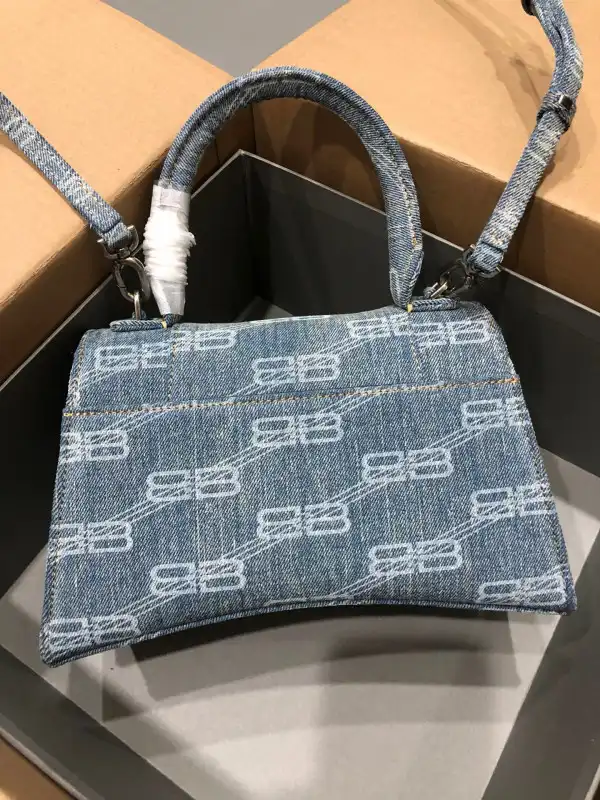 Cheap BALENCIAGA HOURGLASS 0130