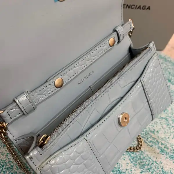 Rep BALENCIAGA  HOURGLASS CHAIN BAG 0125