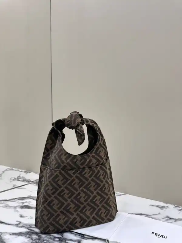 Cheap Fendi Bento Bags-29*22CM 0202