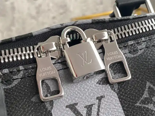 Cheap LOUIS VUITTON KEEPALL BANDOULIÈRE 50 0201