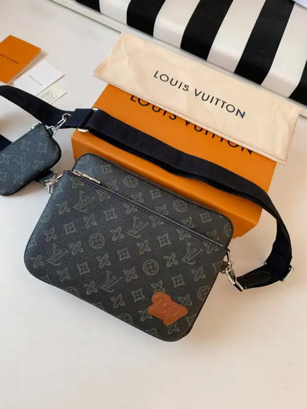 Affordable LOUIS VUITTON TRIO MESSENGER 0201