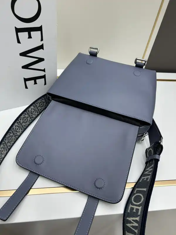 Affordable Lowee messenger bag-24.5*18*10.5cm 0201