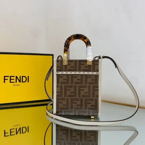 Cheap FENDI MINI SUNSHINE SHOPPER-13-18-6.5cm 0202