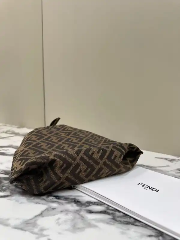 Cheap Fendi Bento Bags-29*22CM 0202